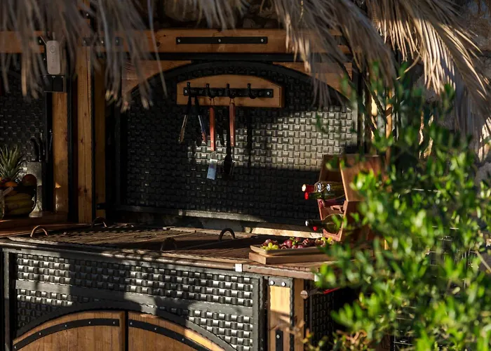 Vikendica Sun And Sky